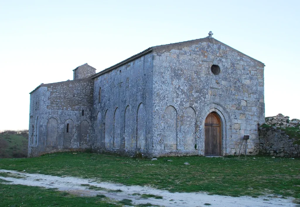 Visit Palazzo Adriano - chiese - Santuario Santa Maria di Rifesi